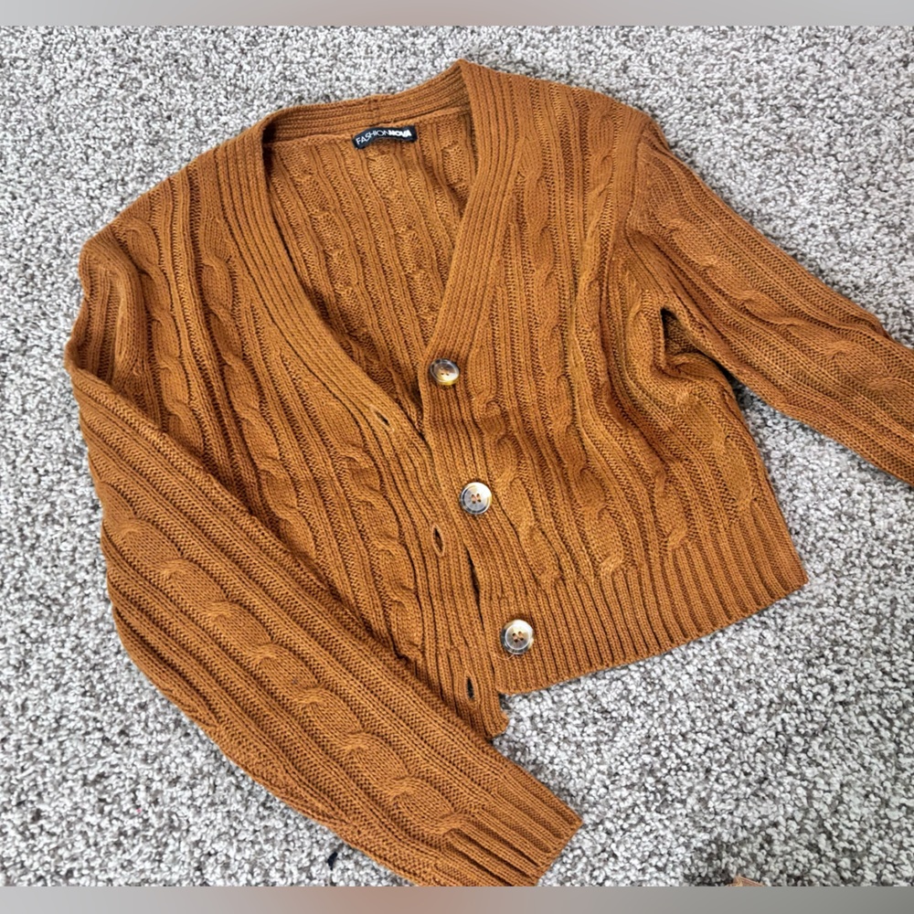 Cardigan knit brown